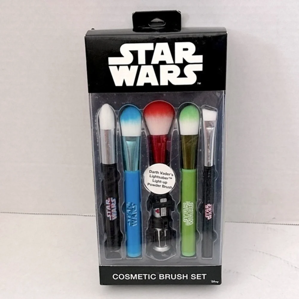 Star Wars Vibrant Cosmetic Brush Collection